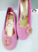 BALERINA COLOR ROSA ESTILO GAMUZA CON DISEÑO EN FLOR DE CRISTALES